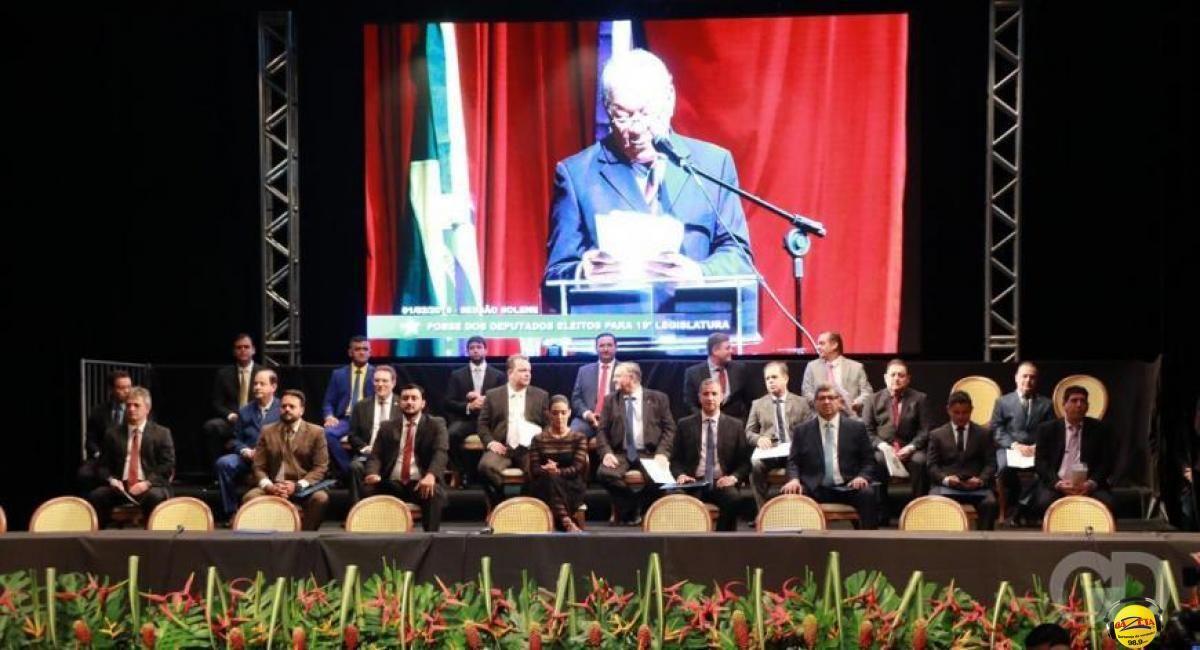 Deputados Tomam Posse Na Assembleia Legislativa De Mt Gazeta Fm