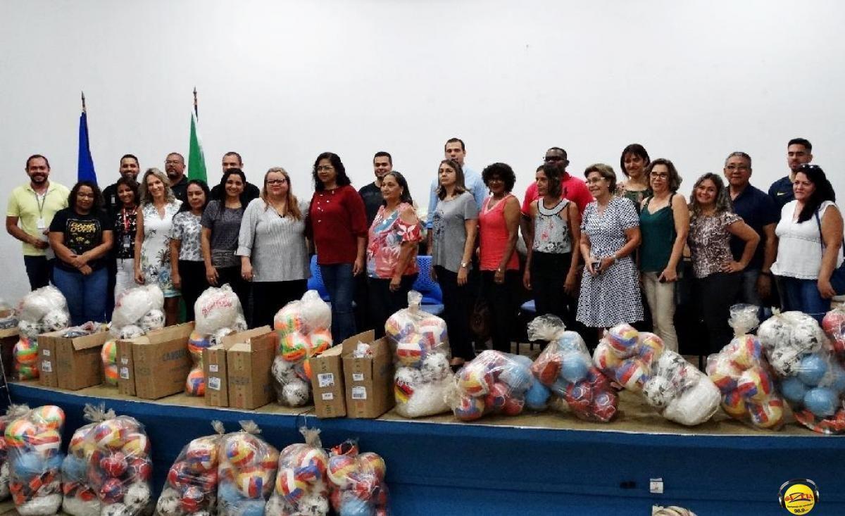 Seduc Entrega Materiais Esportivos Para Escolas Estaduais Gazeta Fm